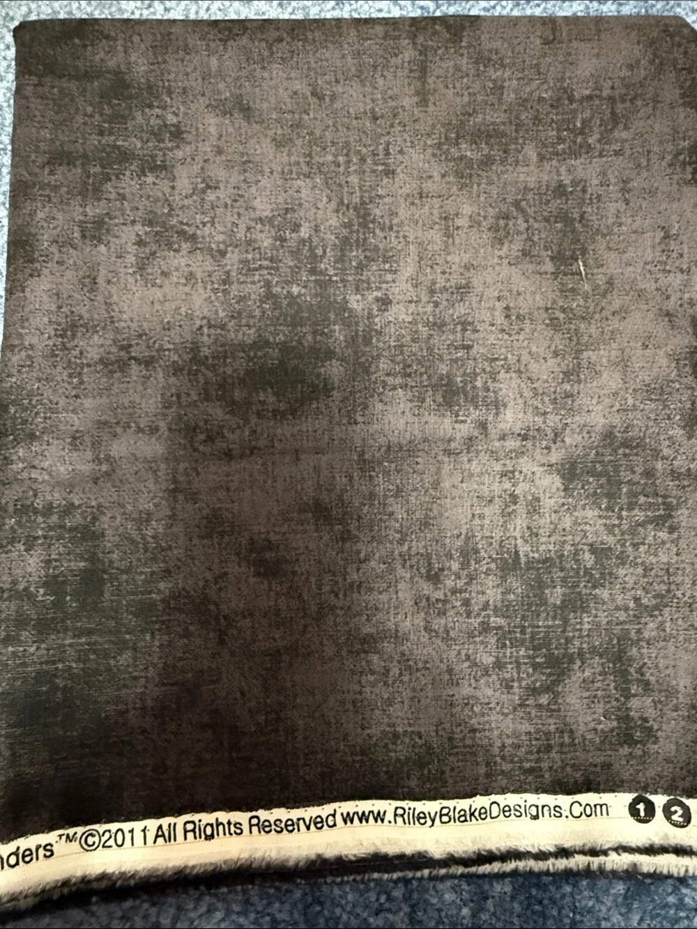 2 yards Riley Blake Blenders Pattern C200